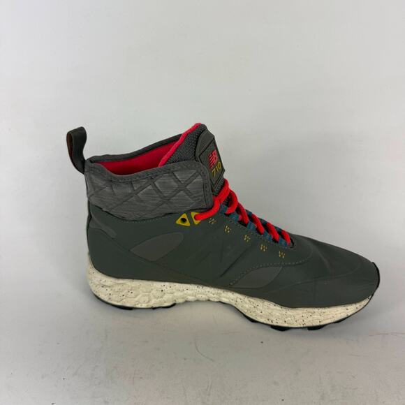 New Balance 710 Hiking Boot Womens 8 Olive Green Lace-Up Round Toe Ankle Outdoor - Picture 3 of 11